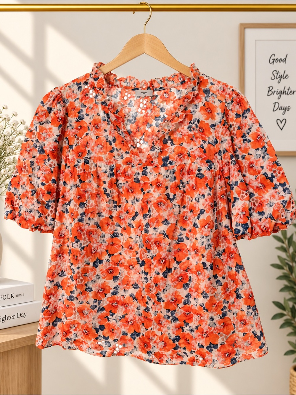 Voy Orange Floral V-Neck Eyelet Puff Sleeve Blouse